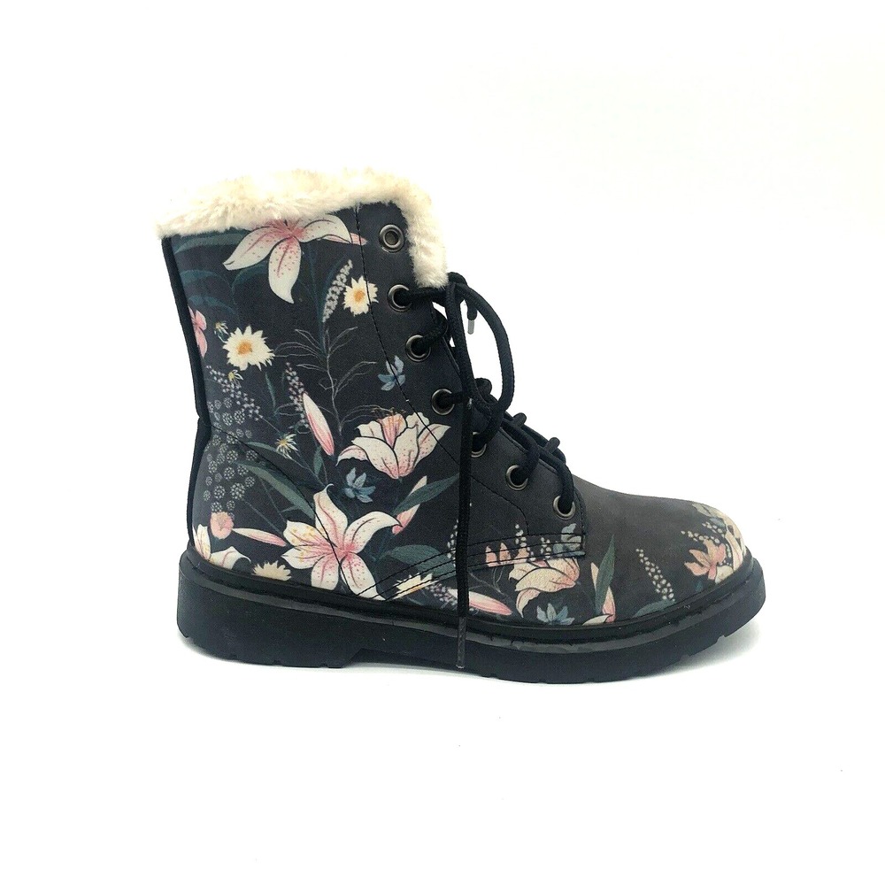 Yes We Vibe Boots Women's 6.5 Charcoal Gray Lilly Floral Vegan Leather Print